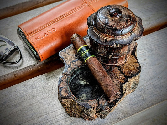 Black Works Studio "Killer Bee Maduro" Review: Stung But Not Forgotten