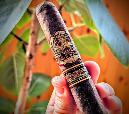 Artesano del Tobacco "El Pulpo" Review: Into the Depths of Cigar Excellence & Dark Intrigue