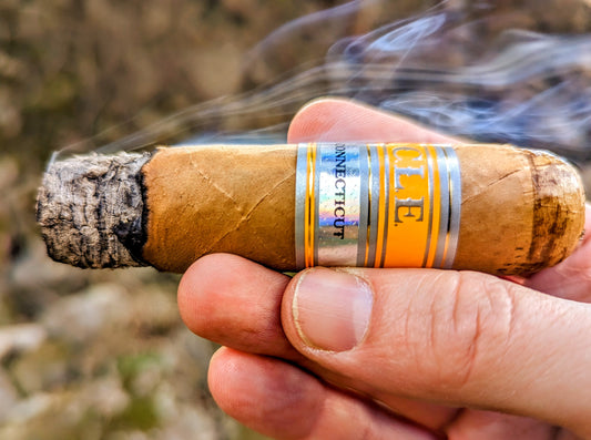 C.L.E. "Connecticut 460" Review: The Almond Cream Layer Cake of Cigars