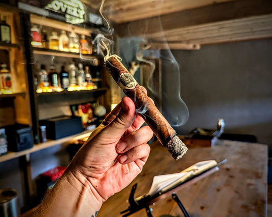 Caldwell "Long Live the King" Cigar Review