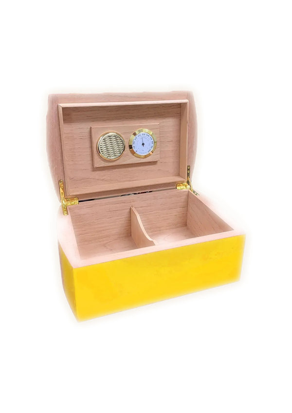 El Septimo 50-Count Lacquered Desktop Humidor — Amarillo - alternate view