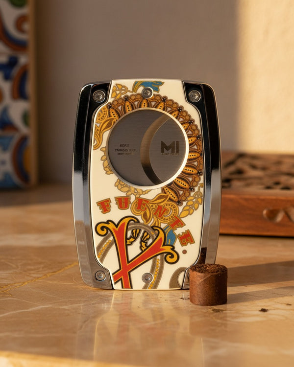 Opus X Society Global Collection Cutter